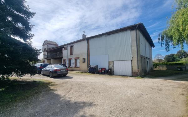 Maison à vendre    7 pièces • 200 m2 Bressols