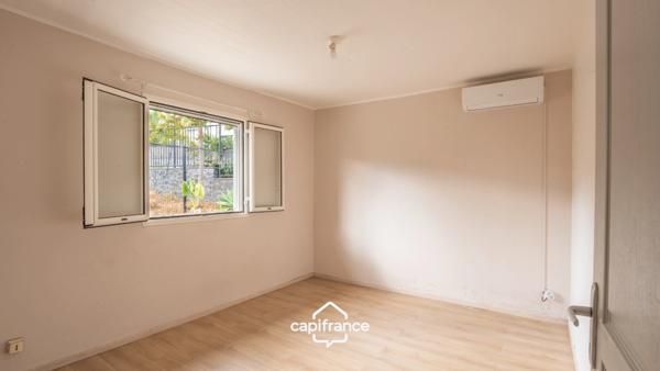 Exclusivité : Maison F3 - Saint-Paul (secteur La Plaine / Bois de Nèfles)