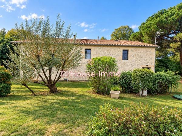 Maison à vendre 8 pièces de 240 m²