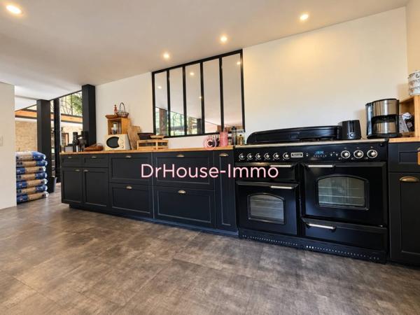 Maison à vendre 8 pièces de 240 m²