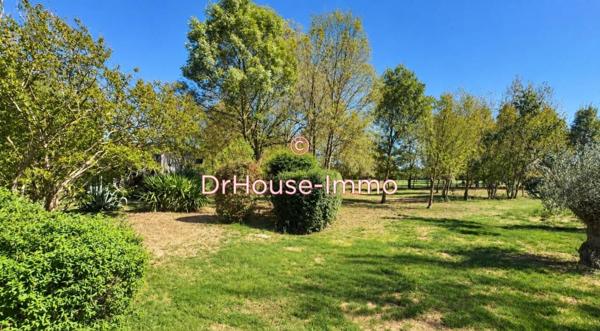 Maison à vendre 8 pièces de 240 m²