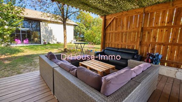 Maison à vendre 8 pièces de 240 m²