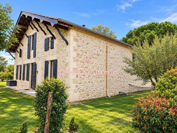 Maison à vendre 8 pièces de 240 m²