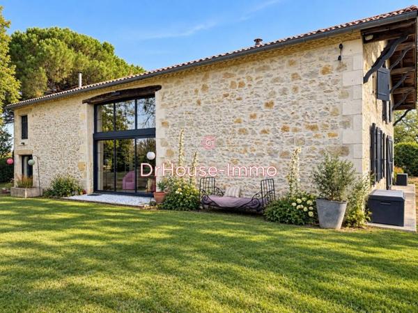 Maison à vendre 8 pièces de 240 m²