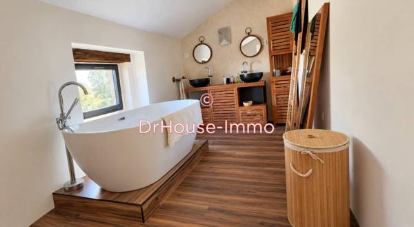 Maison à vendre 8 pièces de 240 m²