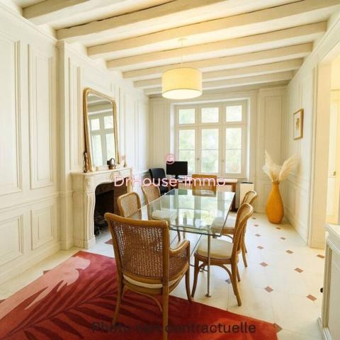 Maison à vendre 8 pièces de 281 m²