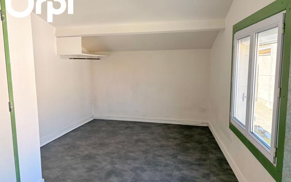 Immeuble à vendre    9 pièces •  Bourcefranc-le-Chapus