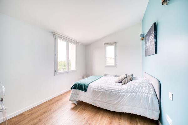 Maison familiale avec piscine et studio indépendant