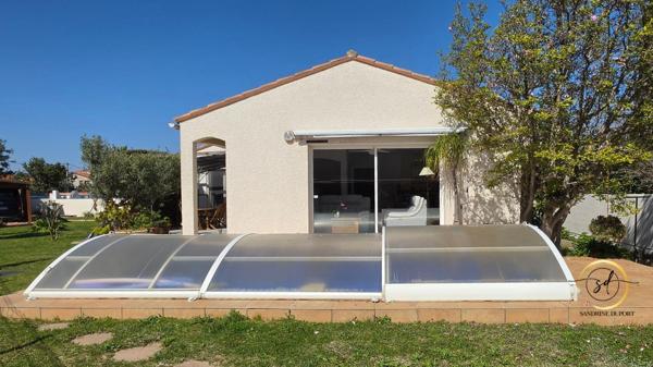 Millas Villa plain pied 4 faces 3 chambres piscine  garage + carport quartier calme