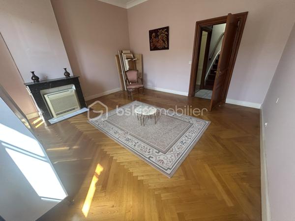 Maison de 255,26 m²