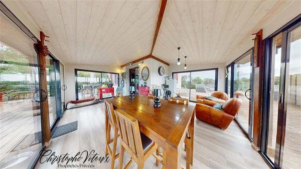 Maison atypique - 11570 CAZILHAC