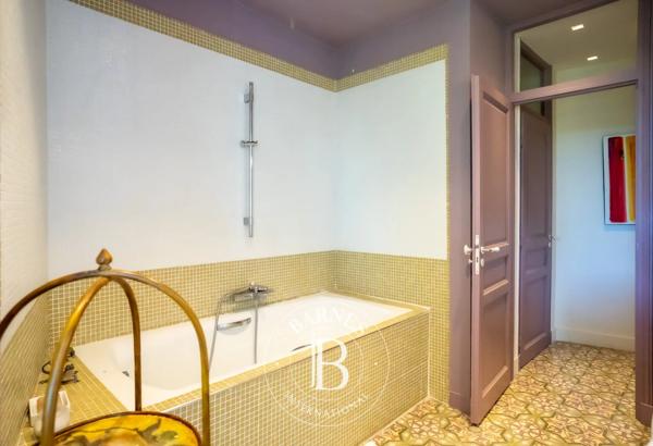 Les Angles, Maison 5 Chambres -  310 m² à vendre