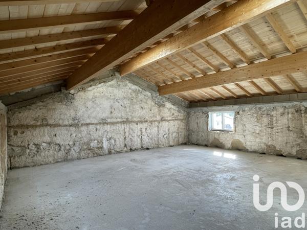 Immeuble à vendre 572 m² Lentilly