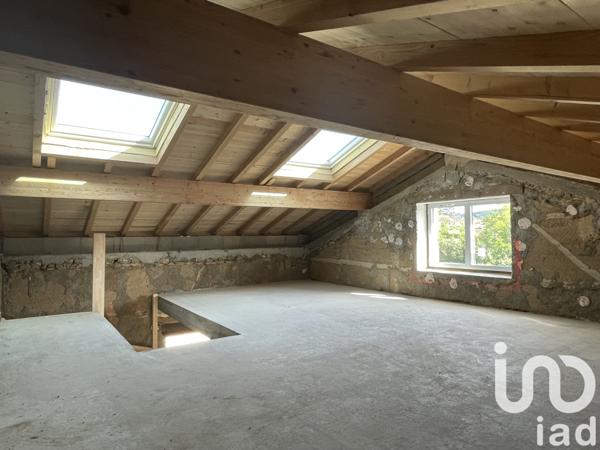 Immeuble à vendre 572 m² Lentilly