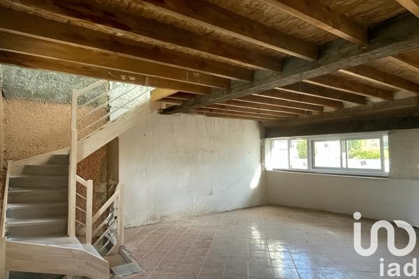 Immeuble à vendre 572 m² Lentilly