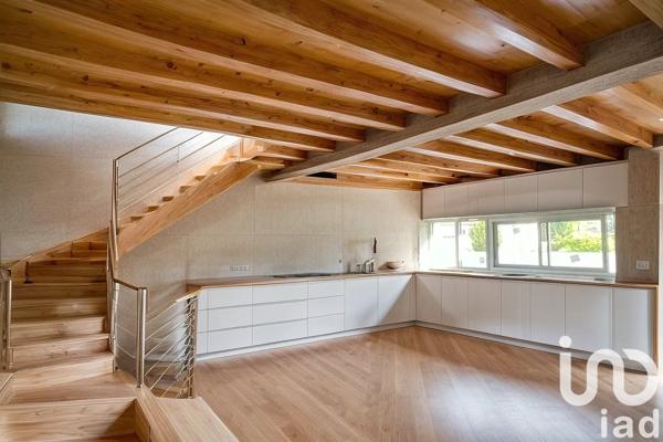 Immeuble à vendre 572 m² Lentilly