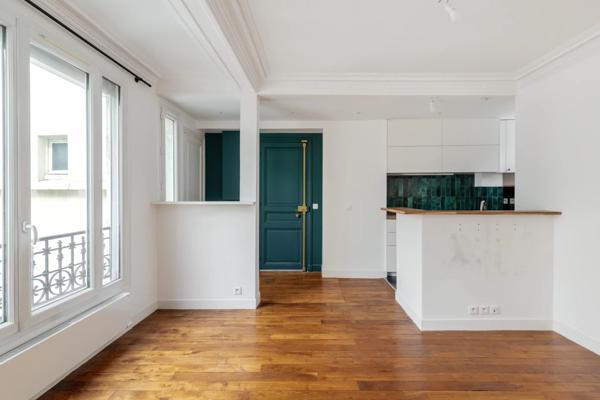 Appartement Paris 18e - ABBESSES