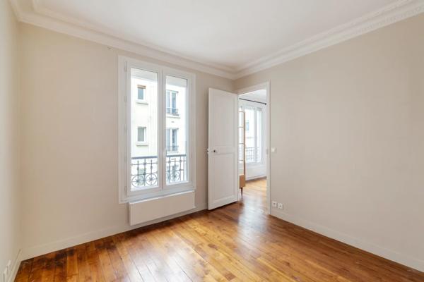 Appartement Paris 18e - ABBESSES