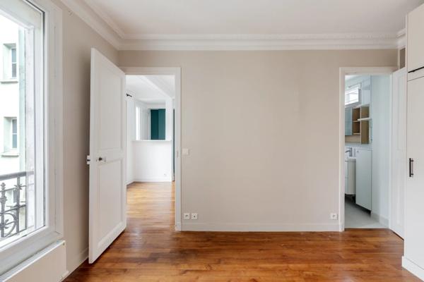 Appartement Paris 18e - ABBESSES