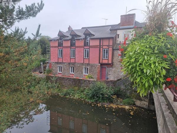 Maison à vendre à Saint-Hilaire-du-Harcouët dans la Manche (50600), ref : MA610