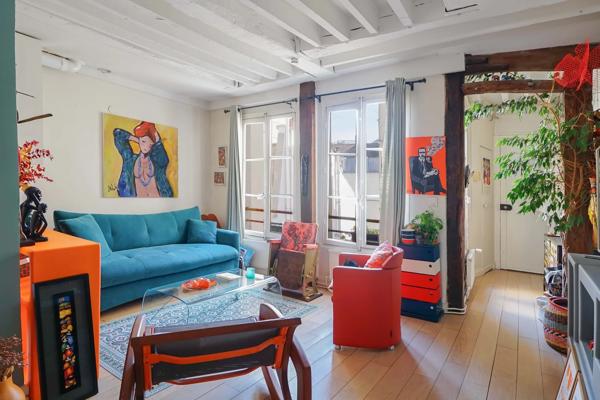 Appartement Paris 6 e - MARCHÉ SAINT-GERMAIN