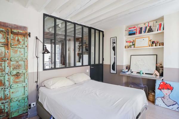 Appartement Paris 6 e - MARCHÉ SAINT-GERMAIN