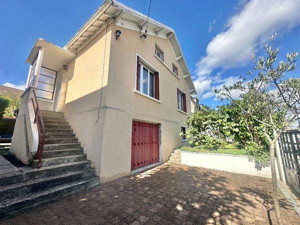 Maison à vendre à Sartrouville - 4 chambres, bon état