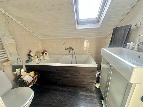 Maison à vendre à Sartrouville - 4 chambres, bon état