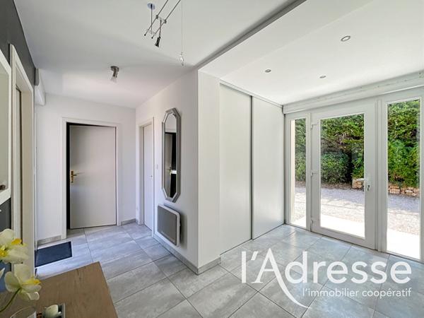Maison Ceyreste - 4 pièces -114 m2