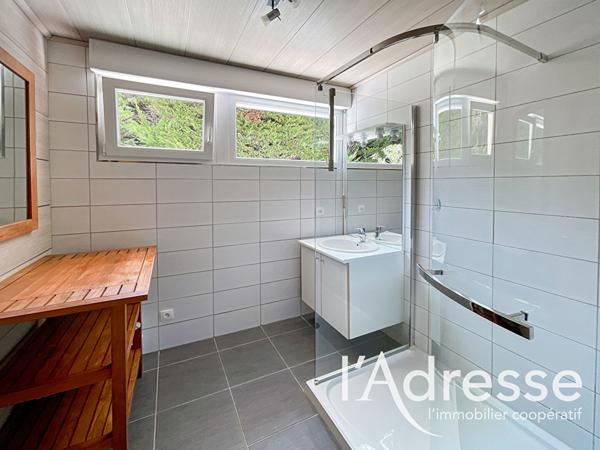 Maison Ceyreste - 4 pièces -114 m2