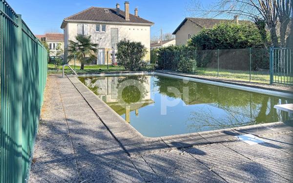 Maison à vendre    5 pièces •  Terrasson-Lavilledieu