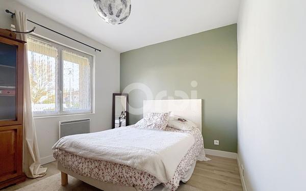 Maison à vendre    5 pièces •  Terrasson-Lavilledieu