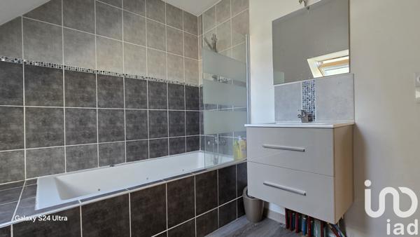 Maison à vendre 5 pièces 108 m² Saint-Amand-Montrond