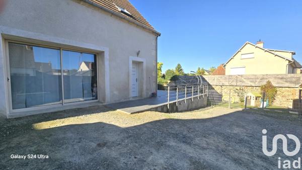 Maison à vendre 5 pièces 108 m² Saint-Amand-Montrond