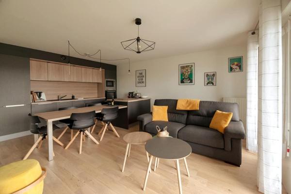 Appartement 4 pièces – 77 m² environ à Rennes (ref : 56343)
