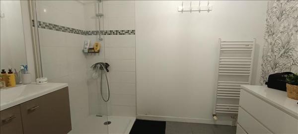 Appartement à vendre |  Pessac |  2 pièces | 43 m²