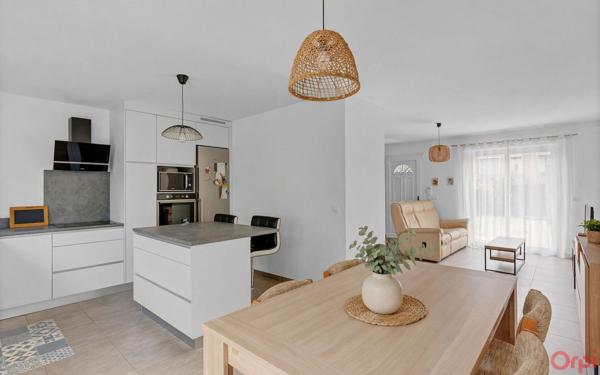 Maison à vendre    5 pièces •  Sainte-Geneviève-des-Bois