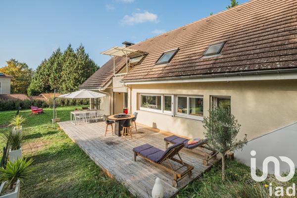 Maison à vendre 5 pièces 196 m² Saint-Martin-d'Uriage