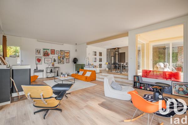 Maison à vendre 5 pièces 196 m² Saint-Martin-d'Uriage