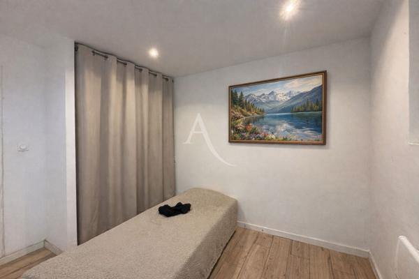 APPARTEMENT TYPE 2 RENOVE EN REZ-DE-CHAUSSÉE A RIANS