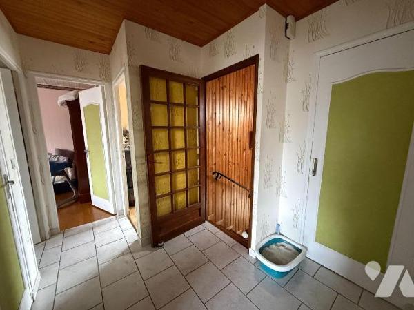 Maison à vendre à Rouilly-Saint-Loup (10800), dans l'Aube (10)

Cette maison d'une surface ha...