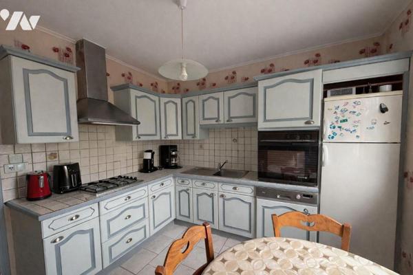 Maison à vendre à Rouilly-Saint-Loup (10800), dans l'Aube (10)

Cette maison d'une surface ha...