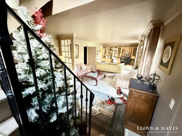 PROPRIETE DANS LA VILLE