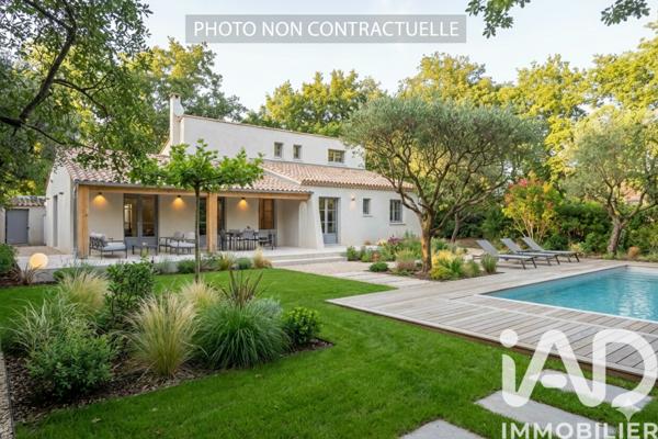 Maison à vendre 4 pièces 115 m² Rochefort-du-Gard