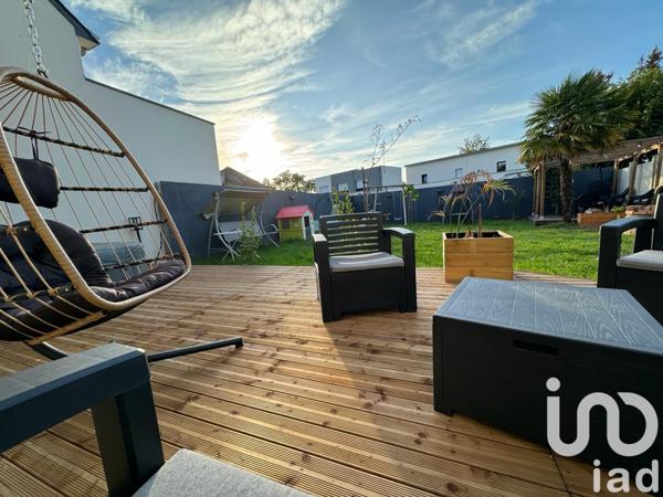 Maison à vendre 8 pièces 190 m² Mûrs-Erigné