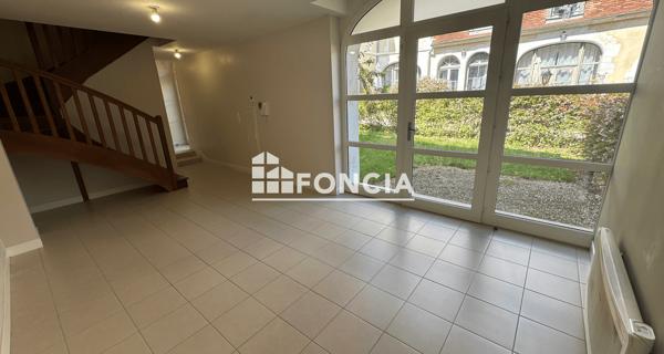 Location Appartement 3 pièces 65.84 m² - Auxerre 89000