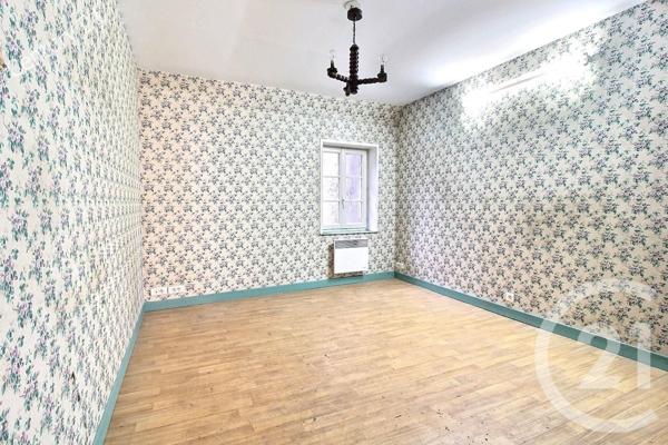 Immeuble à vendre  190 m2 LA FERTE SOUS JOUARRE - 77