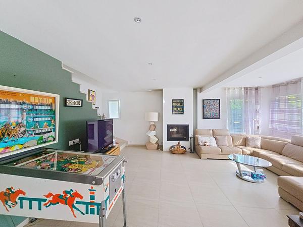 TROUVILLE SUR MER - Maison contemporaine de 6 pièces