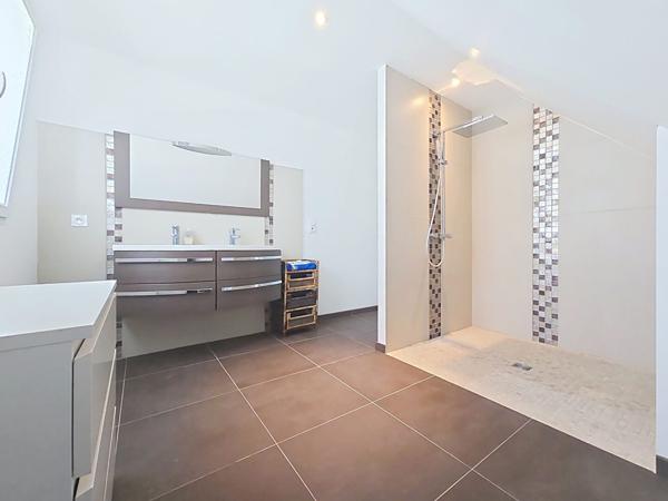 TROUVILLE SUR MER - Maison contemporaine de 6 pièces