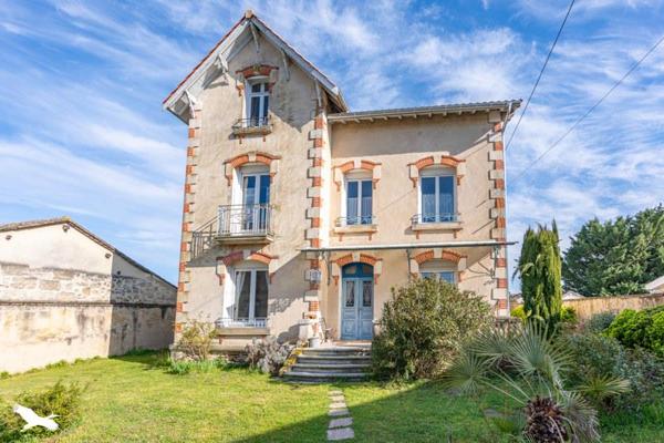Maison à vendre |  Miramont-de-Guyenne |  7 pièces | 165 m²